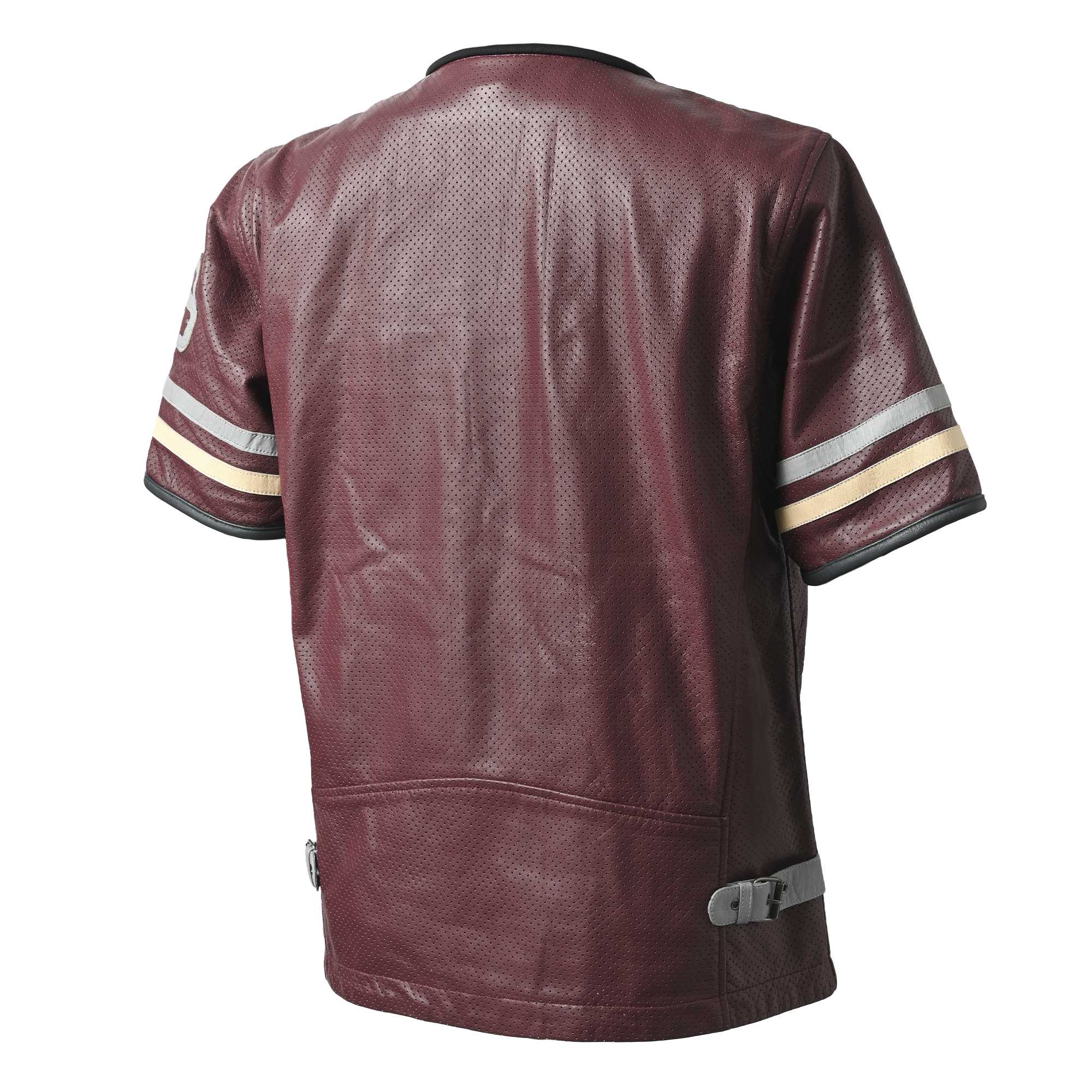 RIDEZ夏用半袖レザージャケット赤色がとるせーに着せられている後ろ画像