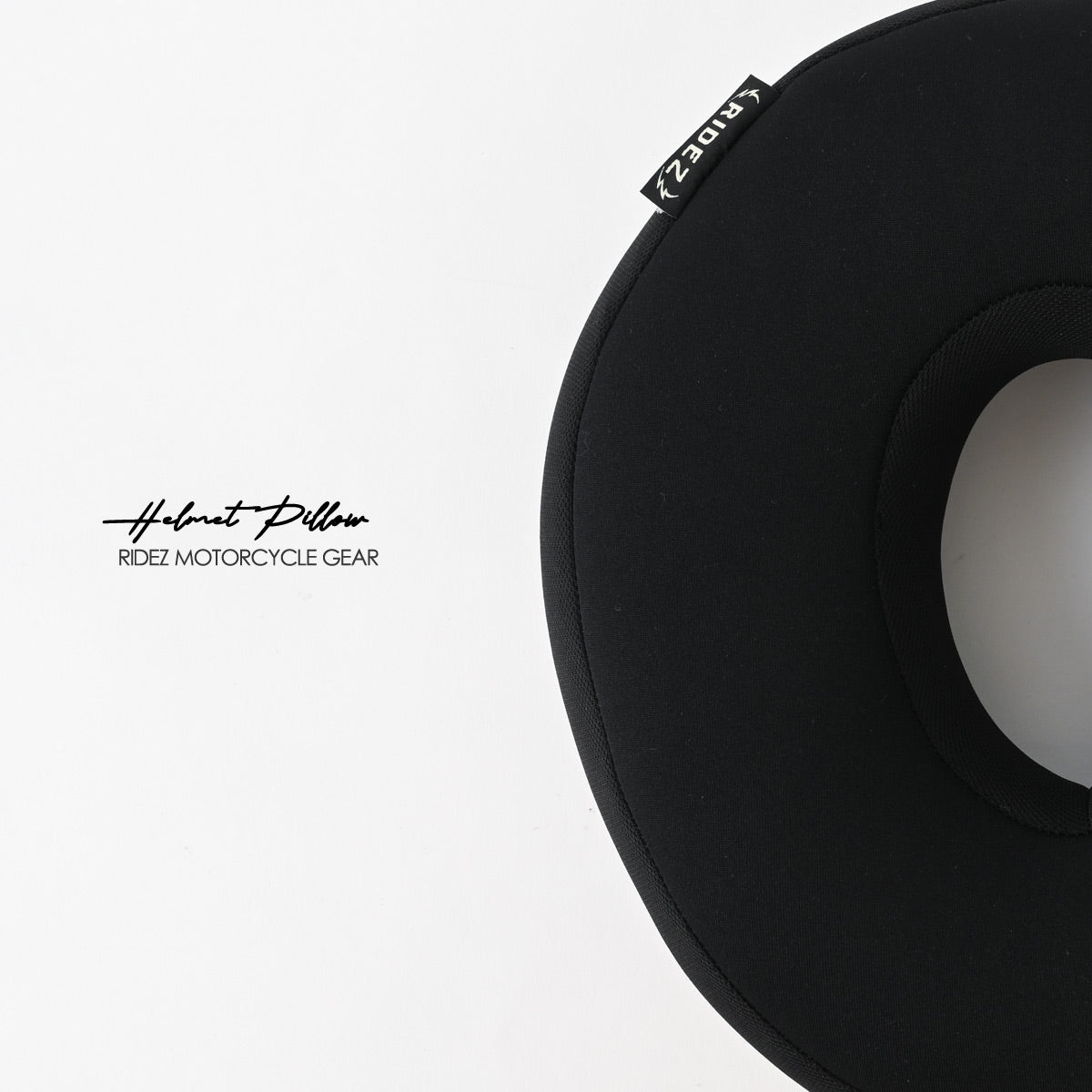 RIDEZオリジナルのヘルメットピローの細部写真